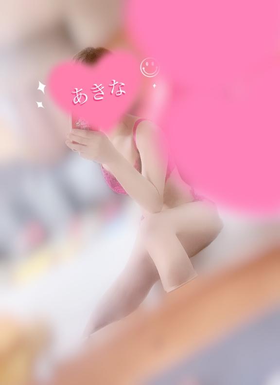 あきな 写メ日記 8/25(月) 00:32