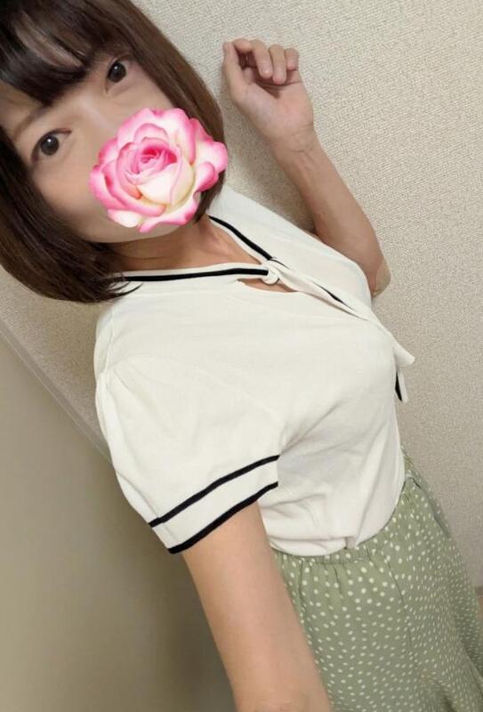 えみこ 写メ日記 10/18(土) 10:22