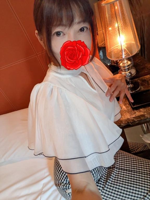 えみこ 写メ日記 10/23(木) 21:47