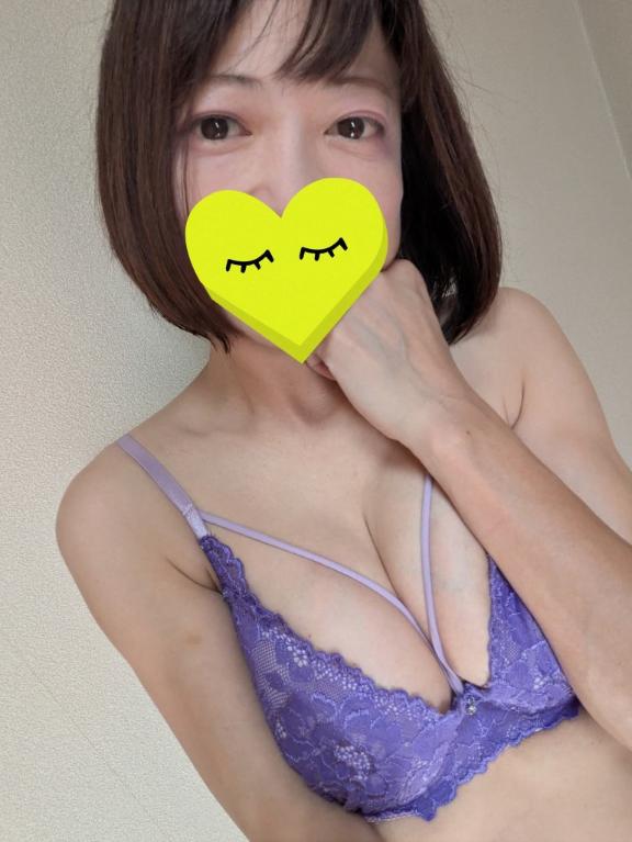 えみこ 写メ日記 10/28(火) 16:17