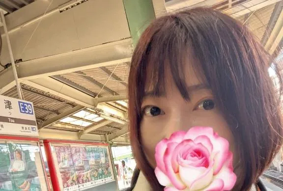 写メ日記 えみこ 3/24(火) 09:03