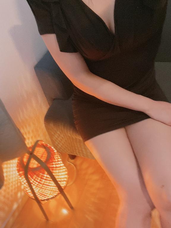 ねお 写メ日記 10/19(日) 02:06