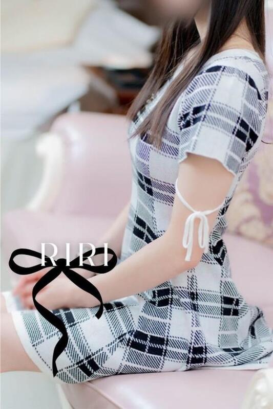 新人りり 写メ日記 11/4(火) 12:15