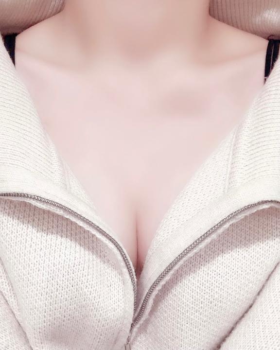 しほ 写メ日記 11/11(火) 18:50