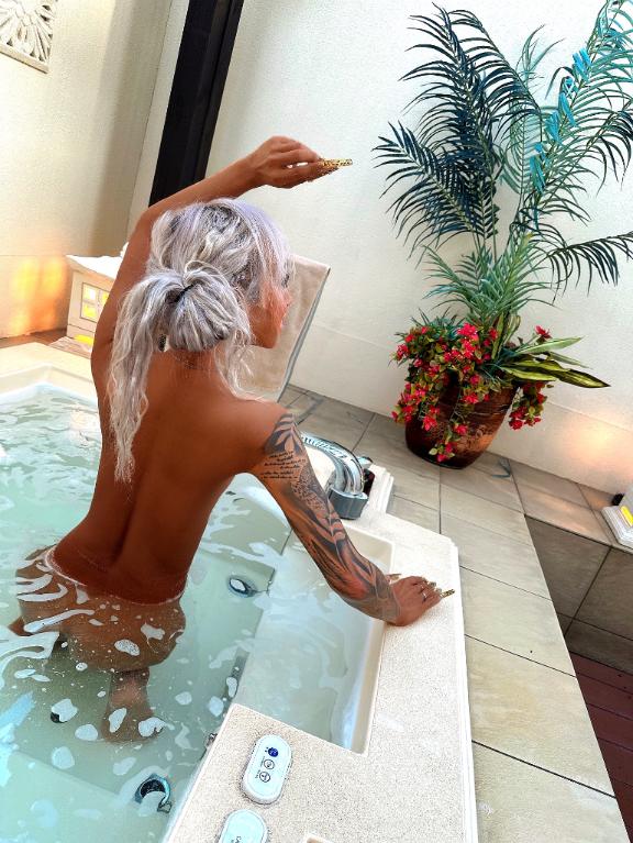 小崎ミリヤ 写メ日記 11/10(月) 15:30