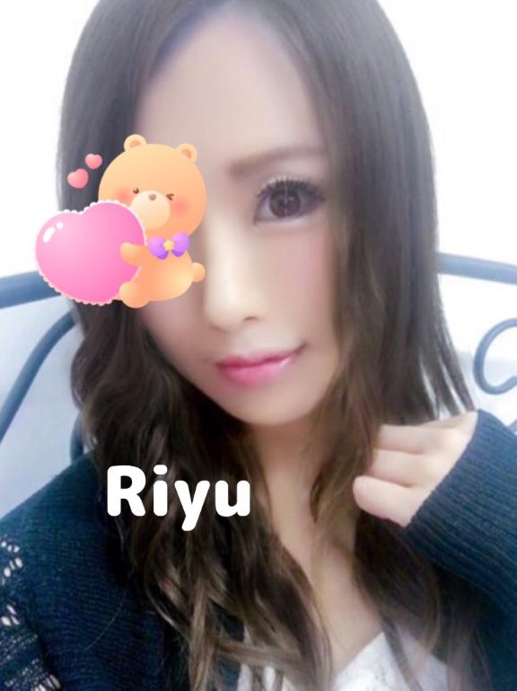 りゆ 写メ日記 10/24(金) 12:17