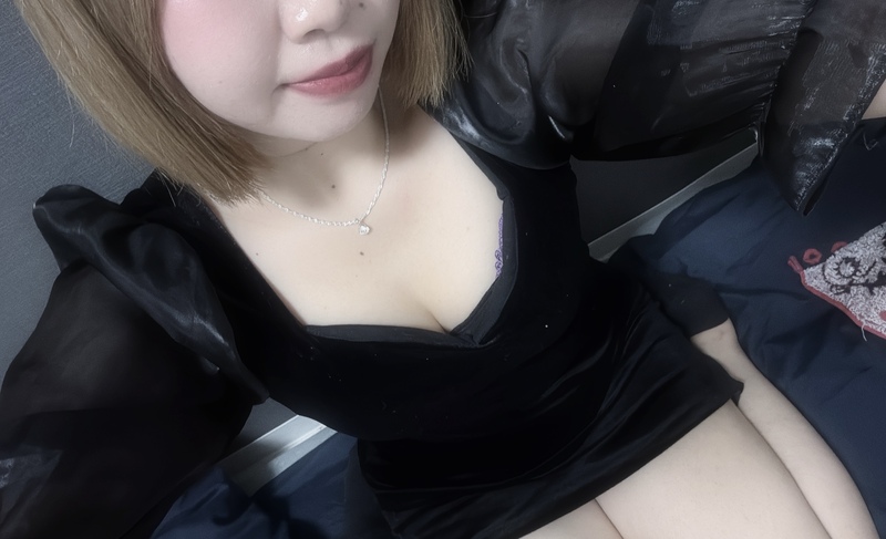 すず 写メ日記 11/6(木) 15:19