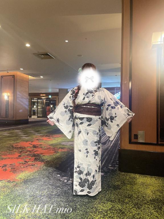 みお 写メ日記 8/22(金) 13:02