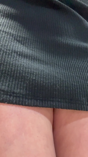 出勤パンチラ(10044) やえか (愛特急2006三重本店)