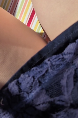 出勤パンチラ(10590) 水瀬 ななこ (De愛急行 松阪店)