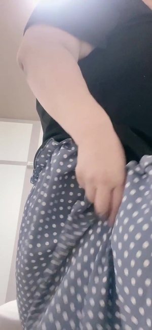 出勤パンチラ(10783) 水瀬(みずせ） (昭和道(ショウワロード)松阪店)