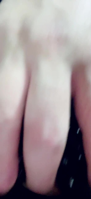 出勤パンチラ(11833) 水瀬(みずせ） (昭和道(ショウワロード)松阪店)