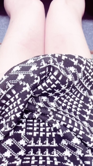 出勤パンチラ(11998) 栗田優里 (五十路マダム 三重松阪店)