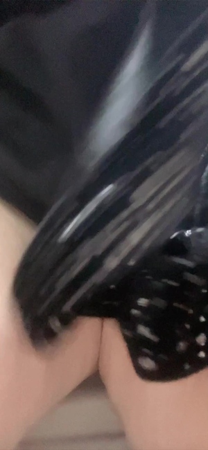 出勤パンチラ(12010) 水瀬(みずせ） (昭和道(ショウワロード)松阪店)