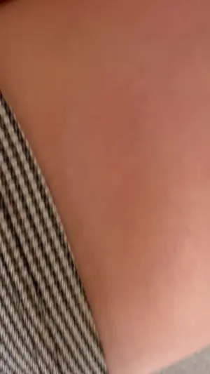 出勤パンチラ(12141) 川嶋れい (五十路マダム 三重四日市･鈴鹿店)