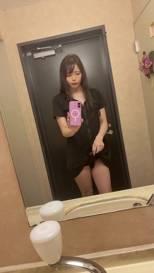 出勤パンチラ(12281) かおる (ベアトリス)