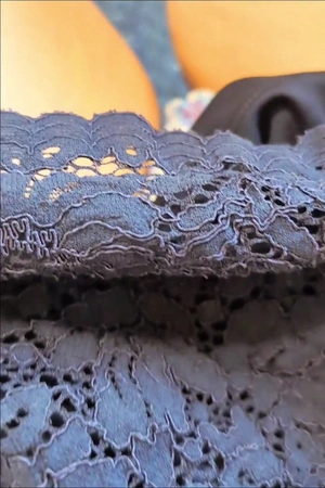 出勤パンチラ(12373) 水瀬 ななこ (De愛急行 松阪店)