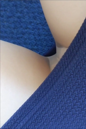 出勤パンチラ(12836) 水瀬 ななこ (De愛急行 松阪店)