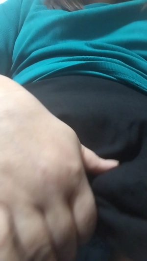 出勤パンチラ(12864) 小西梨奈 (五十路マダム 三重松阪店)