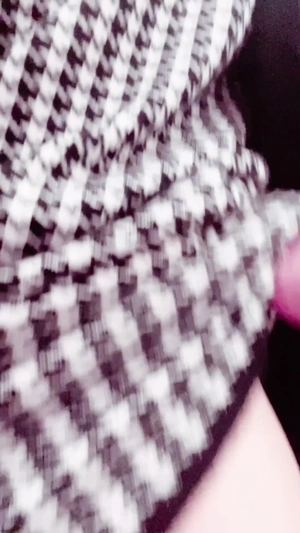 出勤パンチラ(12875) 栗田優里 (五十路マダム 三重松阪店)