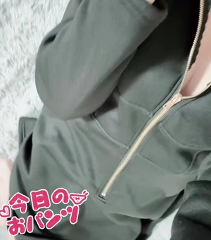 出勤パンチラ(13216) 椿　ゆん (101（ICHI MARU ICHI）)