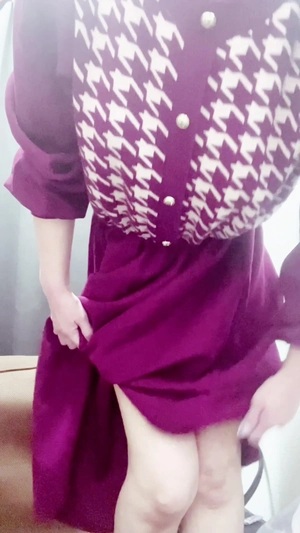 出勤パンチラ(13231) 栗田優里 (五十路マダム 三重松阪店)