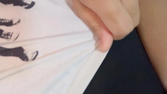 出勤パンチラ(13354) るる (昭和道（ショウワロード）松阪店)