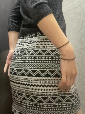 出勤パンチラ(13815) 花村まどか (五十路マダム 三重松阪店)