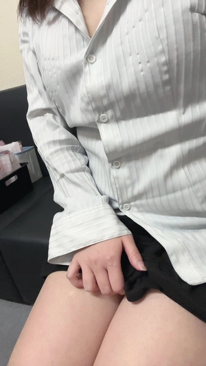 出勤パンチラ(14407) あおい (星組)