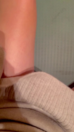 出勤パンチラ(194) 栗原 らん (De愛急行 松阪店)