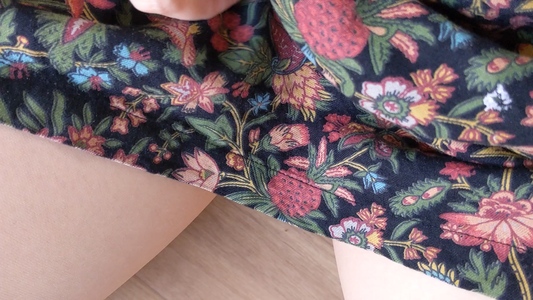 出勤パンチラ(1984) 水瀬 ななこ (De愛急行 松阪店)