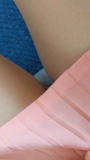 出勤パンチラ(2038) 水瀬 ななこ (De愛急行 松阪店)