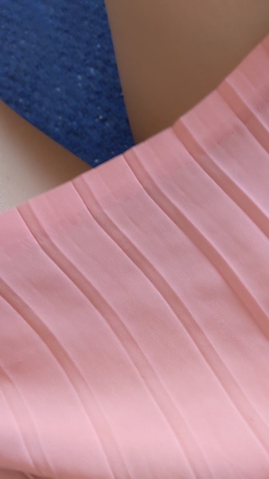 出勤パンチラ(2528) 水瀬 ななこ (De愛急行 松阪店)