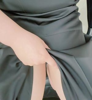 出勤パンチラ(3232) みさき (紳士な僕はふんわり彼女の調教師)