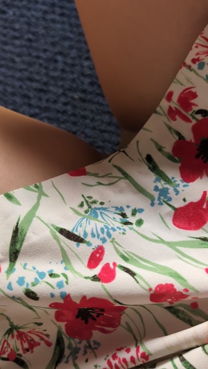 出勤パンチラ(4052) 水瀬 ななこ (De愛急行 松阪店)