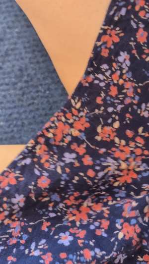 出勤パンチラ(4110) 水瀬 ななこ (De愛急行 松阪店)