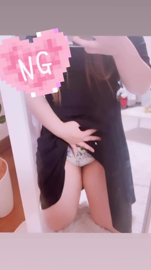 出勤パンチラ(4291) もか (デリヘル選びは delivago)