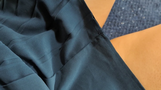 出勤パンチラ(4596) 水瀬 ななこ (De愛急行 松阪店)