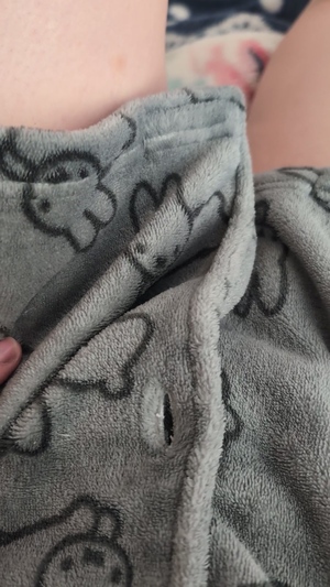 出勤パンチラ(5630) 水瀬 ななこ (De愛急行 松阪店)