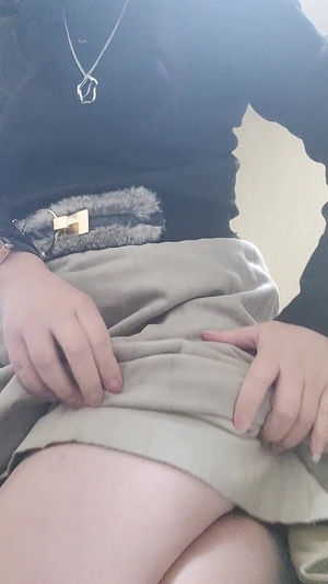 出勤パンチラ(6503) 真野（まの） (昭和道(ショウワロード)松阪店)