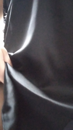 出勤パンチラ(7088) 小西梨奈 (五十路マダム 三重松阪店)