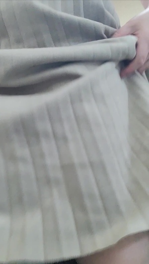 出勤パンチラ(7247) 真野（まの） (昭和道(ショウワロード)松阪店)