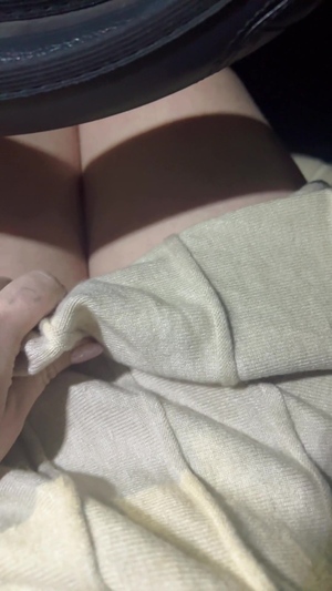 出勤パンチラ(7718) とうみ (愛特急2006三重本店)