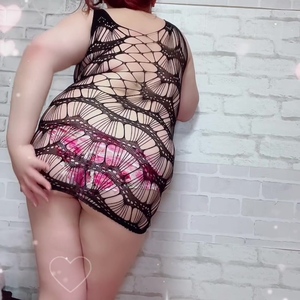 出勤パンチラ(7963) えま (昭和道(ショウワロード)松阪店)