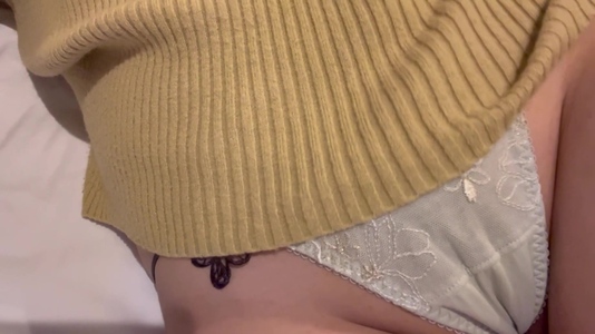 出勤パンチラ(7976) ぱいん (愛特急2006三重本店)