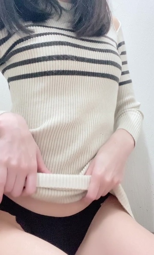 出勤パンチラ(8371) はうる (愛特急2006三重本店)