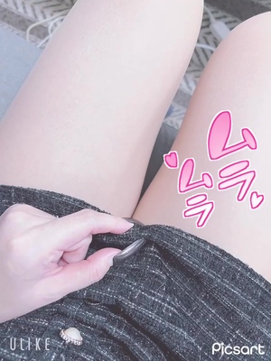 出勤パンチラ(8464) まお (カサブランカ 三重松阪店)