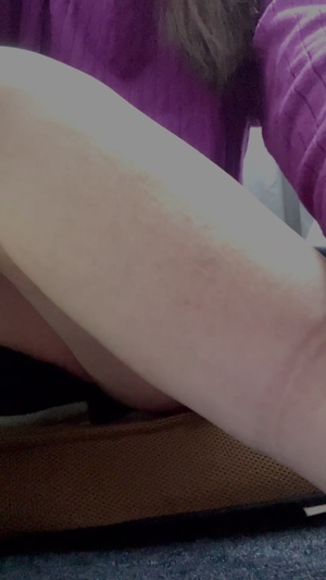 出勤パンチラ(8940) 栗田優里 (五十路マダム 三重松阪店)