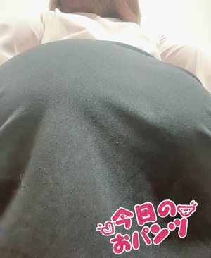 出勤パンチラ(9076) 椿 ゆん (101(ICHI MARU ICHI))