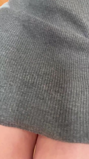 出勤パンチラ(9126) やえか (愛特急2006三重本店)